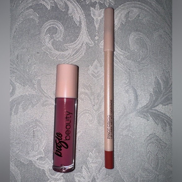 Basie Beauty  PINOT GRIGIO LIP KIT  Gel Liner & Lip Gloss, New in Box - Picture 5 of 7